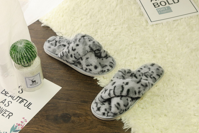 豹纹居家拖鞋_06.jpg